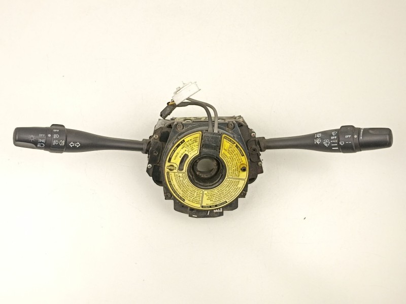 Recambio de mando luces y limpias para nissan primera 1.6 g referencia OEM IAM 255609F510  