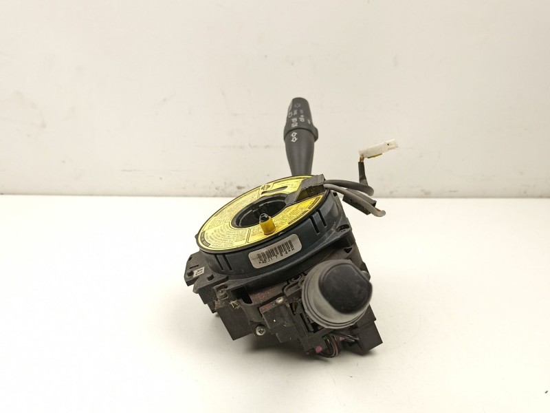 Recambio de mando luces y limpias para nissan primera 1.6 g referencia OEM IAM 255609F510  