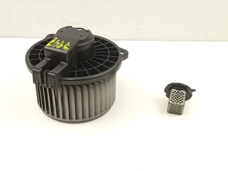 Recambio de motor calefaccion para daihatsu sirion (m3..) referencia OEM IAM 2727000120  