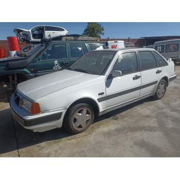 VOLVO 440 (445)