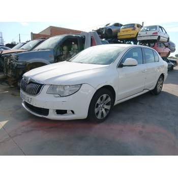 SKODA SUPERB II (3T4) de desguace