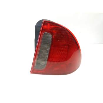PILOTO TRASERO DERECHO XFB101000 