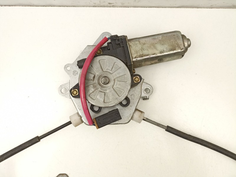 Recambio de elevalunas delantero derecho para nissan almera 2.0 d referencia OEM IAM 807300M007 MMR511113 