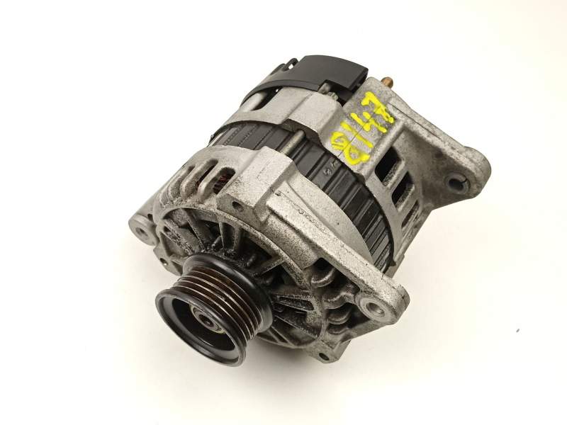 Recambio de alternador para daewoo lanos (klat) 1.3 referencia OEM IAM 96303556  