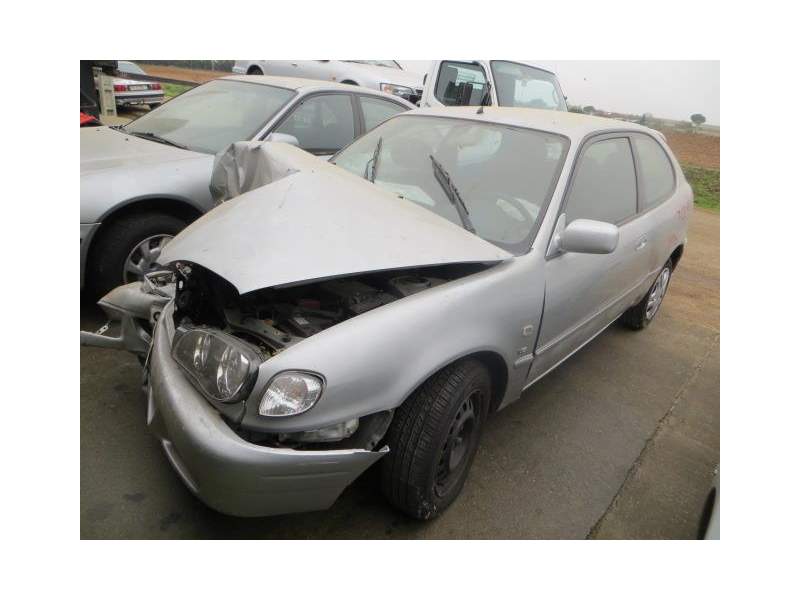 toyota corolla del año 2000