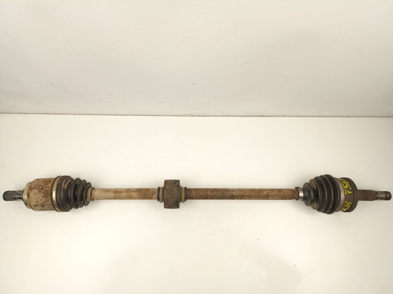 Recambio de transmision delantera derecha para nissan primera berlina (p12) referencia OEM IAM 39100AU010  