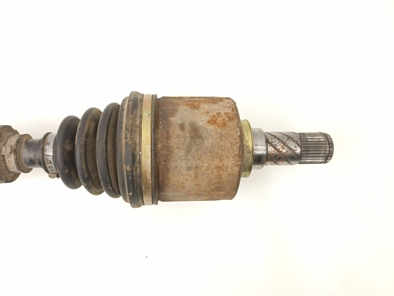 Recambio de transmision delantera izquierda para nissan primera 2.2 d referencia OEM IAM 39101AV611  