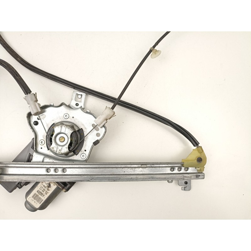 Recambio de elevalunas delantero derecho para citroën xsara (n1) 2.0 hdi 109 referencia OEM IAM 9222L0 400595P 