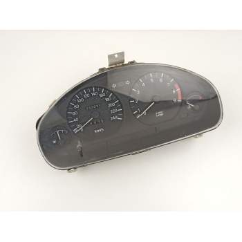 CUADRO INSTRUMENTOS MR149802 