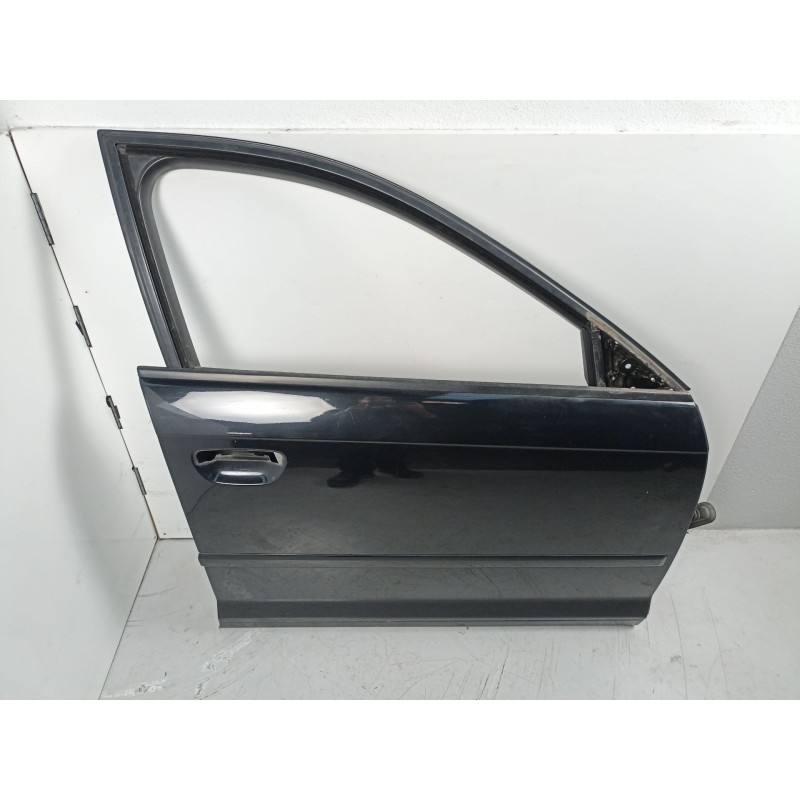 Recambio de puerta delantera derecha para audi a3 sportback (8pa) 2.0 tdi 16v referencia OEM IAM 8P4831052A  