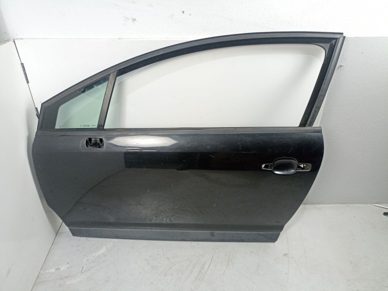 Recambio de puerta delantera izquierda para citroën c4 1.6 d 9hy 109 cv referencia OEM IAM 9002W1  