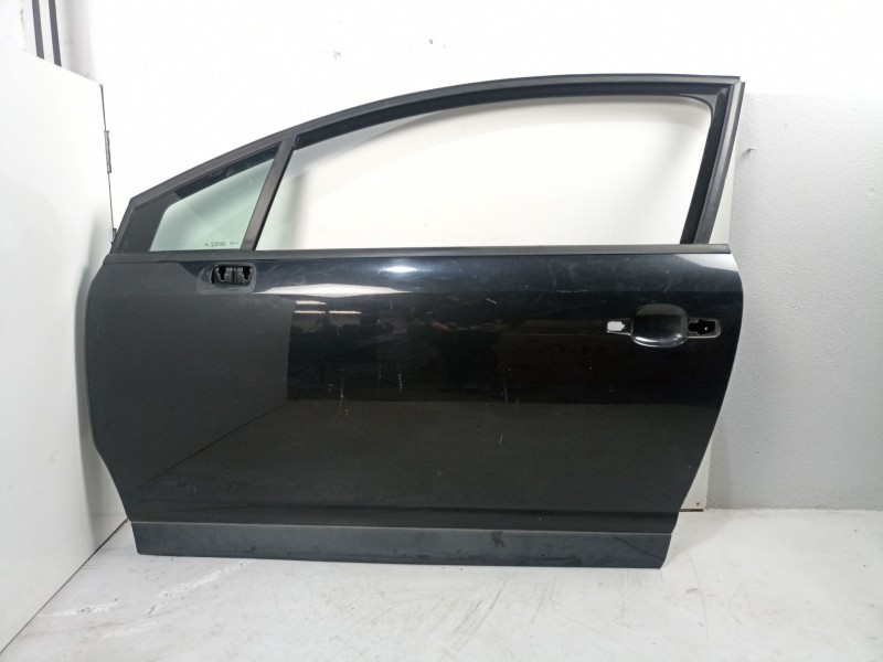 Recambio de puerta delantera izquierda para citroën c4 1.6 d 9hy 109 cv referencia OEM IAM 9002W1  