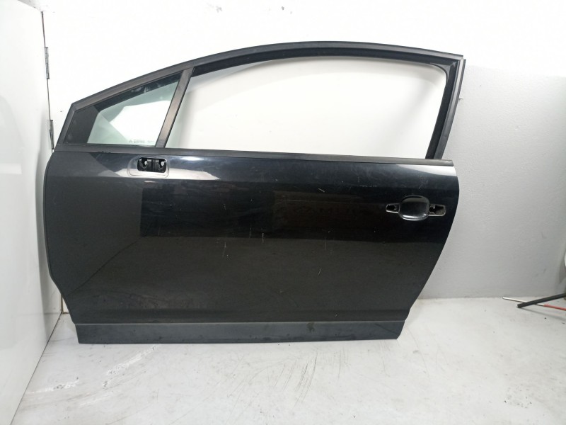 Recambio de puerta delantera izquierda para citroën c4 1.6 d 9hy 109 cv referencia OEM IAM 9002W1  