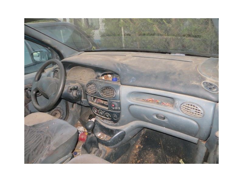 renault scenic del año 1998