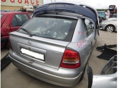 opel astra del año 2000 2
