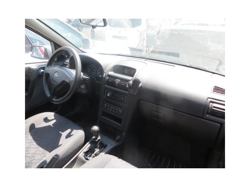 opel astra del año 2002