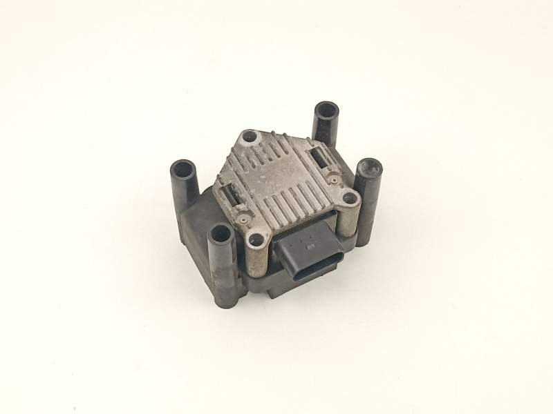 Recambio de bobina para seat leon (1m1) 1.6 16 v referencia OEM IAM 032905106F  