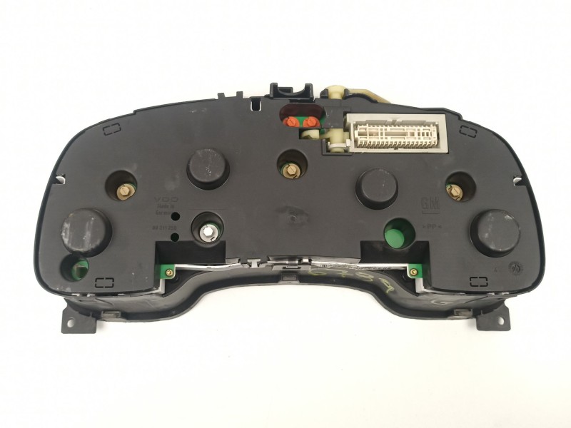 Recambio de cuadro instrumentos para opel astra 1.6 g referencia OEM IAM 90561454QN 110008830004 