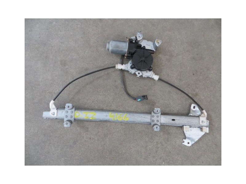 Recambio de elevalunas del-izdo : nissan primera : 2.0 td -cd20 (89,76cv) [2000] para nissan primera 2.0 td -cd20 referencia OEM