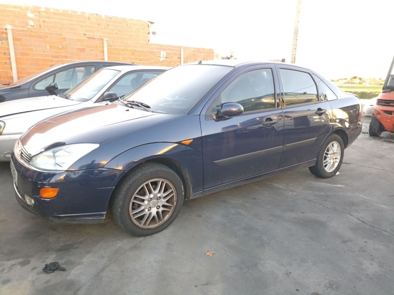 ford focus i sedán (dfw) del año 2000