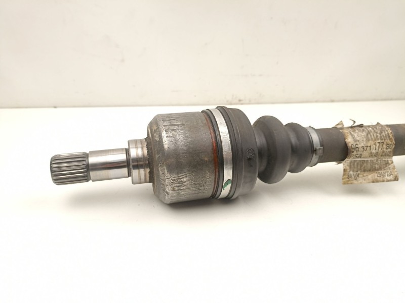 Recambio de transmision delantera izquierda para peugeot 307 sw (3h) 1.6 hdi 110 referencia OEM IAM 9637117780  