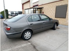 nissan primera hatchback (p11) del año 1996 2