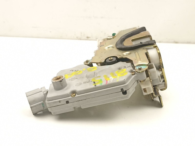 Recambio de cerradura puerta delantera derecha para nissan primera hatchback (p11) 1.6 16v referencia OEM IAM 805022F900  