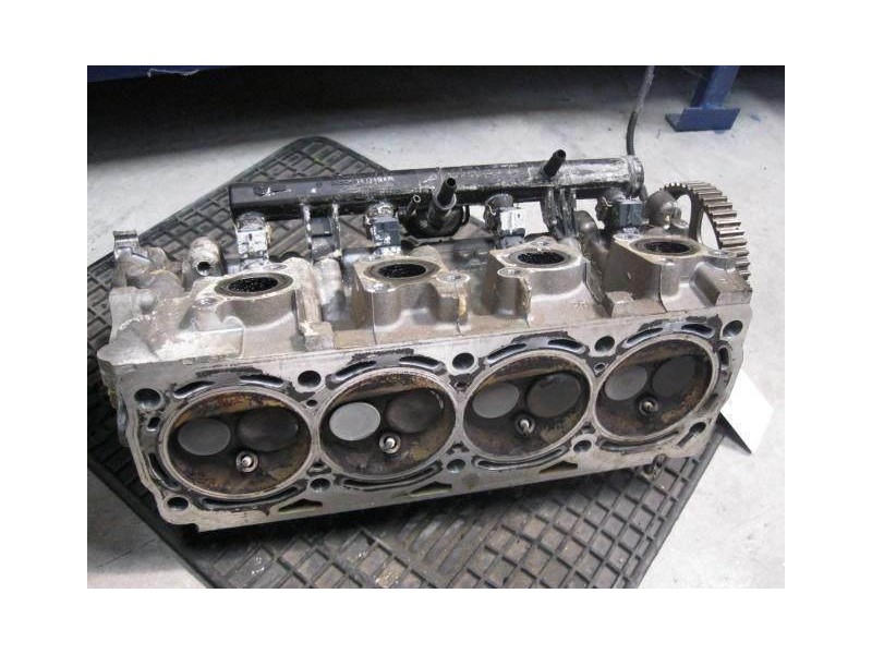 Recambio de culata gasolina : seat cordoba : 1.4 g aud (59,84cv) 4p [2001] para seat cordoba 1.4 g aud referencia OEM IAM 8V  