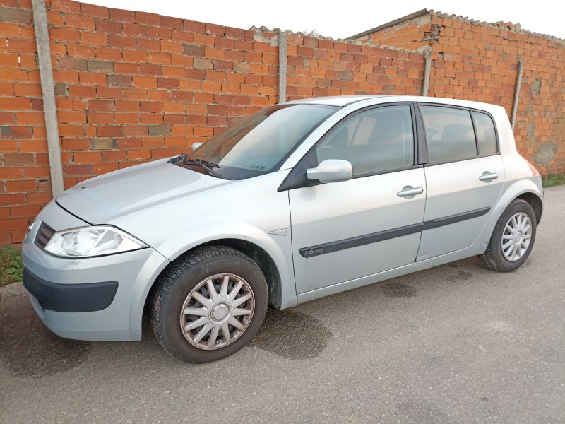 renault megane ii (bm0/1_, cm0/1_) del año 2002