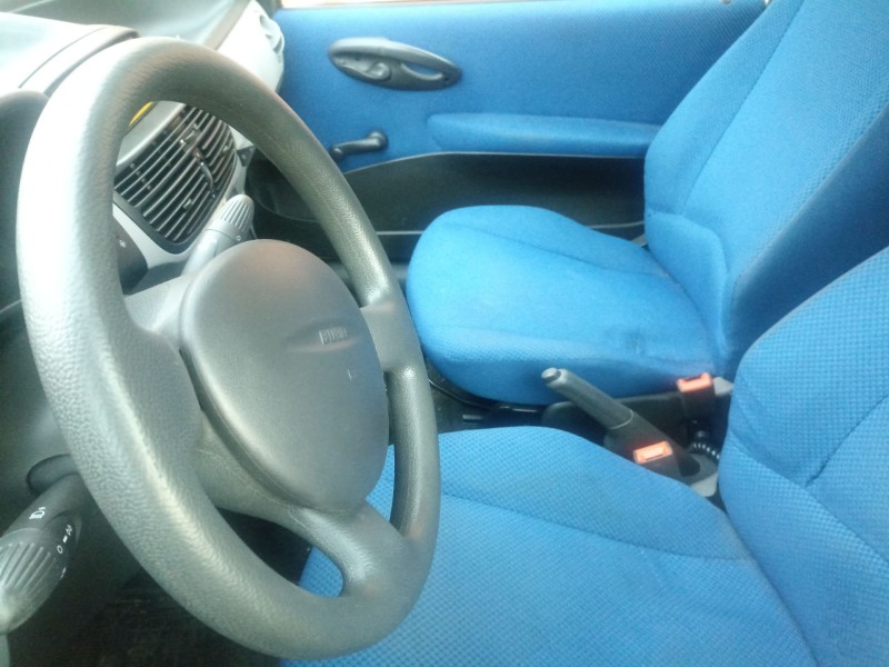 fiat punto (188_) del año 1999