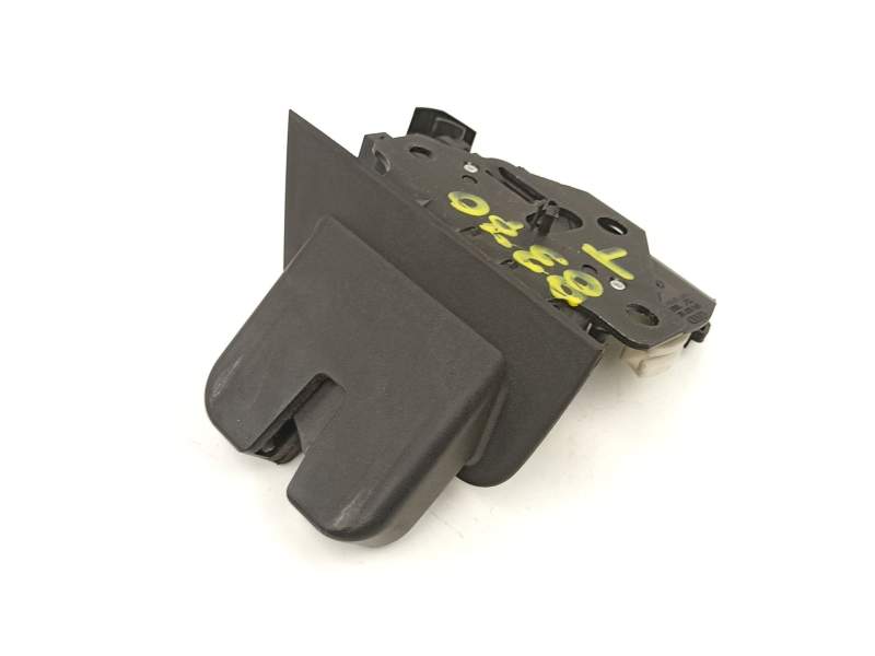 Recambio de cerradura maletero / porton para audi a3 (8p1) 2.0 tdi 16v referencia OEM IAM 8P4827505B  