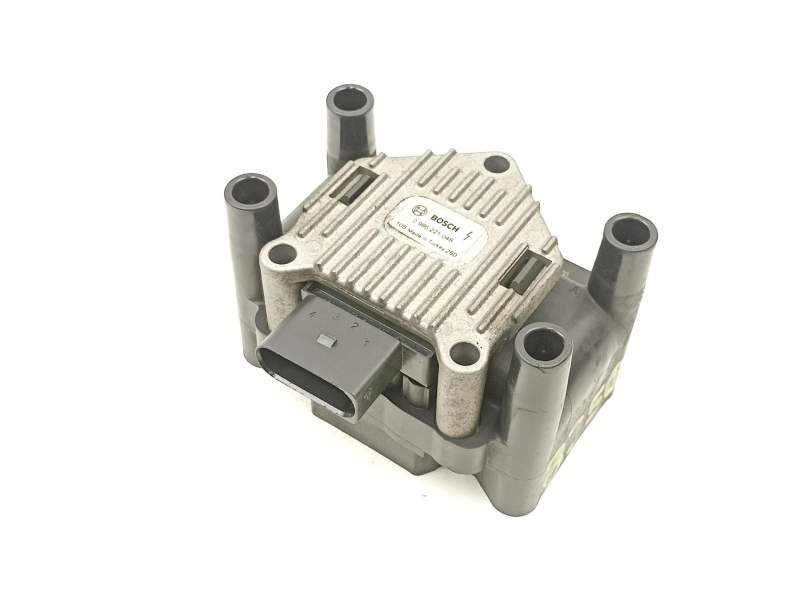 Recambio de bobina para volkswagen golf iv (1j1) 1.4 16v referencia OEM IAM 032905106B 0986221048 