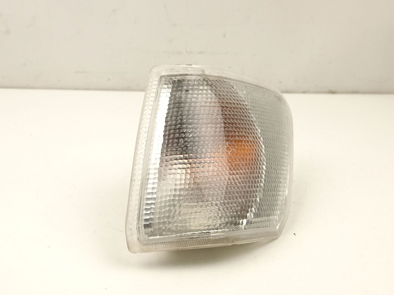 Recambio de piloto delantero izquierdo para ford fiesta iii (gfj) 1.1 referencia OEM IAM 97FX13369BA  1062436