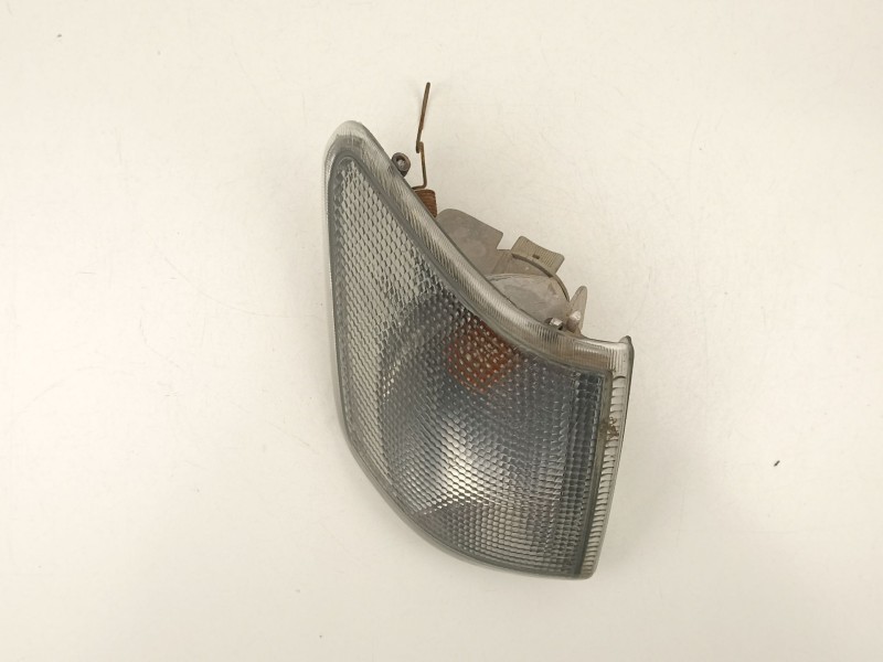 Recambio de piloto delantero derecho para ford fiesta iii (gfj) 1.1 referencia OEM IAM 97FX13368BA  1062434