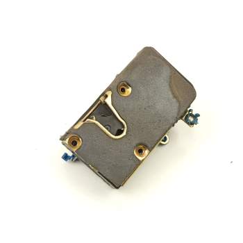 CERRADURA PUERTA DELANTERA DERECHA 9136J6 
