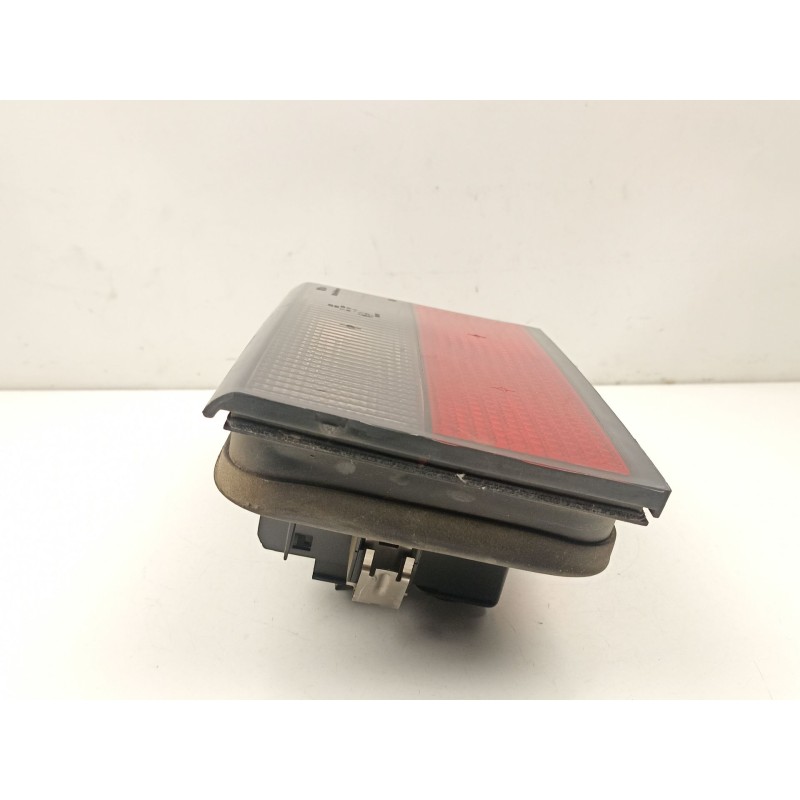 Recambio de piloto porton derecho para citroën xantia (x1_, x2_) 1.9 sd referencia OEM IAM 95668018  