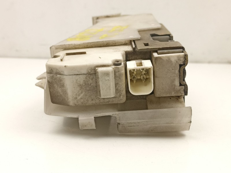 Recambio de cerradura puerta trasera izquierda para ford fiesta iii (gfj) 1.4 referencia OEM IAM 94FBA264A27CB  