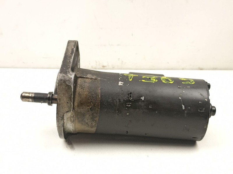 Recambio de motor arranque para volkswagen polo 1.6 g referencia OEM IAM 036911023S 0001107025 