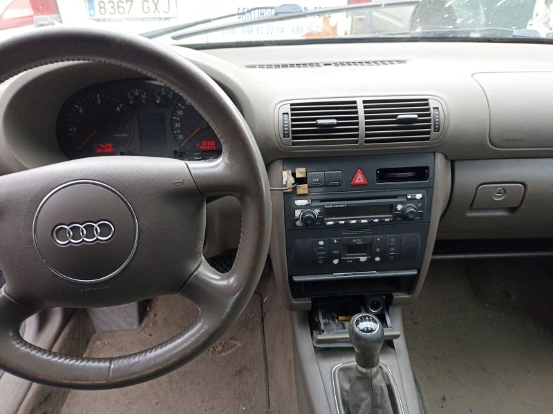 audi a3 (8l1) del año 2003