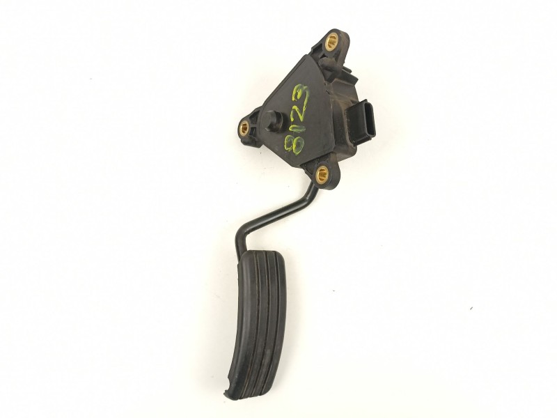 Recambio de potenciometro aceleracion para renault grand scénic ii (jm0/1_) 2.0 referencia OEM IAM 8200159647  