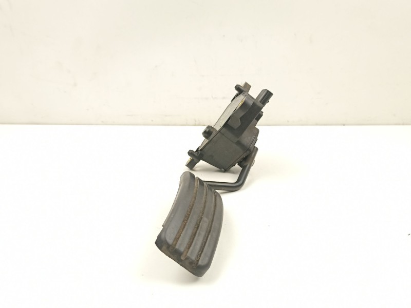 Recambio de potenciometro aceleracion para renault grand scénic ii (jm0/1_) 2.0 referencia OEM IAM 8200159647  