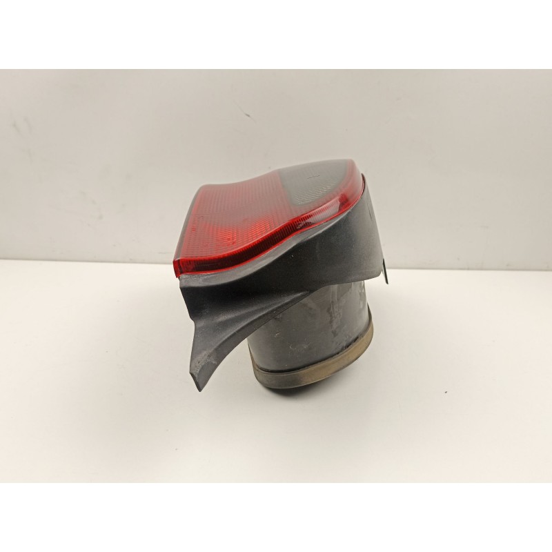 Recambio de piloto trasero izquierdo para citroën saxo (s0, s1) 1.1 x, sx referencia OEM IAM 6350F7  