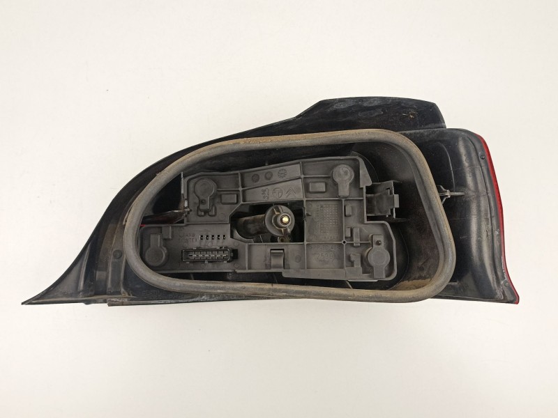Recambio de piloto trasero izquierdo para citroën saxo (s0, s1) 1.1 x, sx referencia OEM IAM 6350F7  
