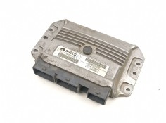 Recambio de centralita para renault megane 2.0 g referencia OEM IAM 8200509516 215854212A 8200509552