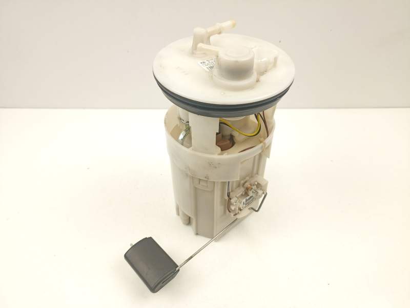 Recambio de bomba combustible aforador para kia picanto i (sa) 1.0 referencia OEM IAM 3111007000  