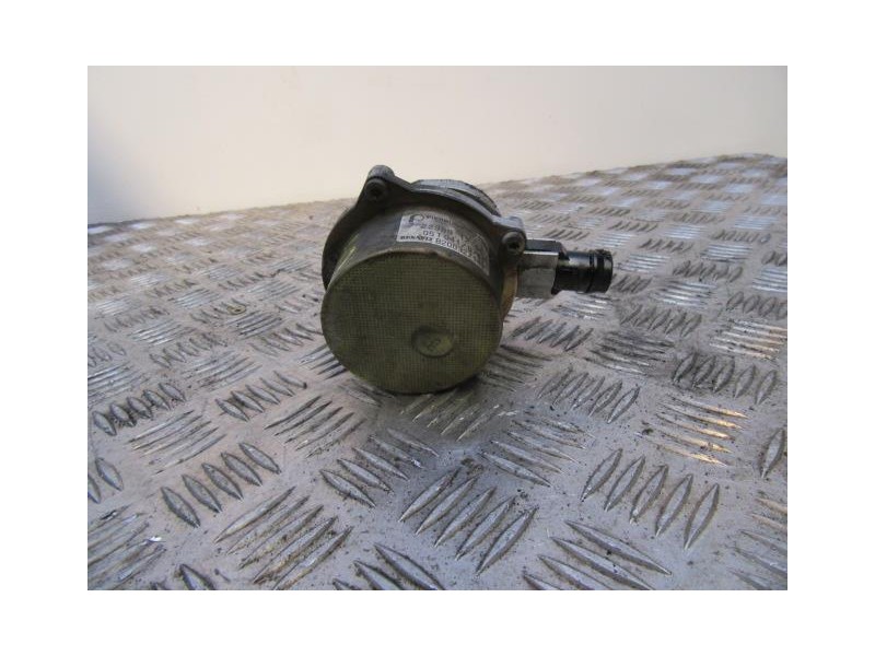 Recambio de depresor freno : renault megane : 1.5 d (81,58cv) [2005] para renault megane 1.5 d referencia OEM IAM 722389.1205  