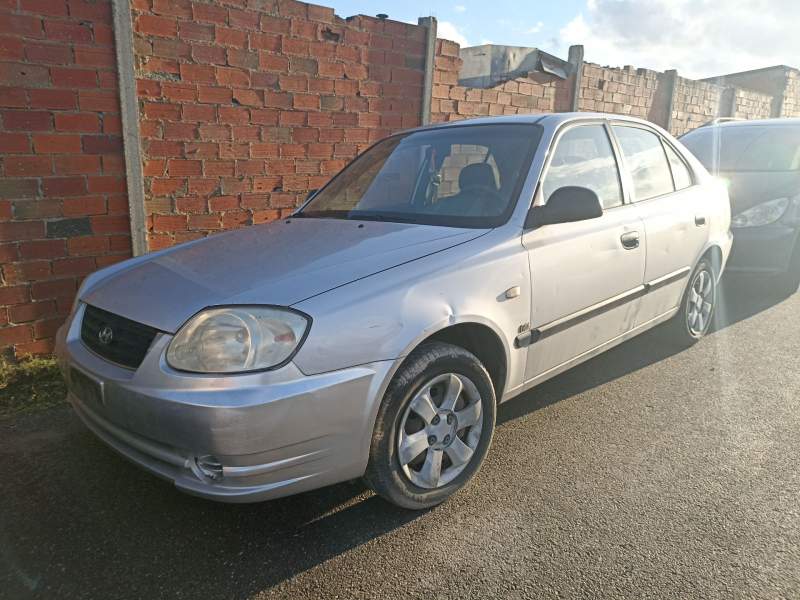 HYUNDAI ACCENT SEDÁN (LC)