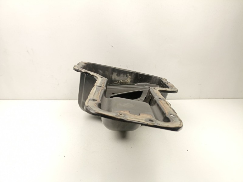 Recambio de carter aceite para toyota avensis (_t25_) 1.8 (zzt251_) referencia OEM IAM 121010D020  