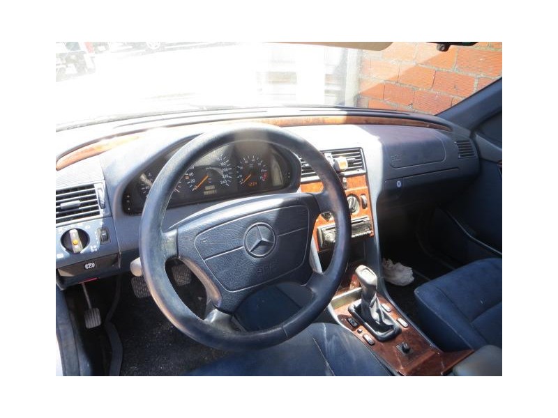 mercedes-benz c180 del año 1996