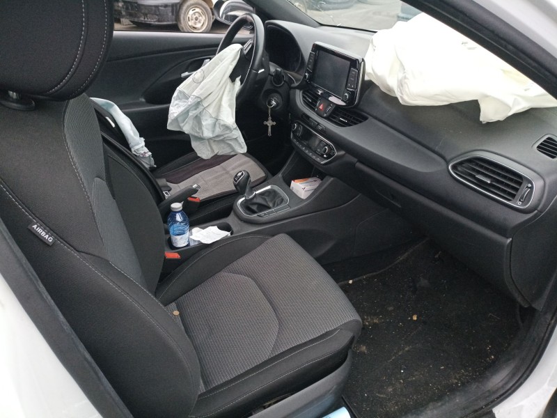 hyundai i30 ranchera familiar (pde) del año 2019